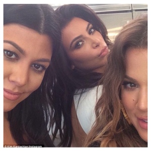 Keeping Up With The Kardashian' s Brows 
